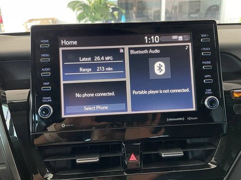 Used 2022 Toyota Camry XSE FWD image 15