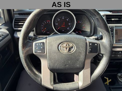 Used 2011 Toyota 4Runner Limited AWD/4WD image 12