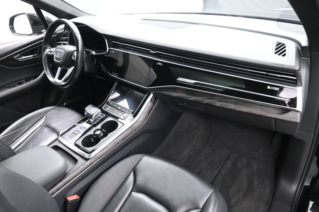Used 2021 Audi Q7 3.0T Premium Plus w/ Premium Plus Package AWD/4WD image 21