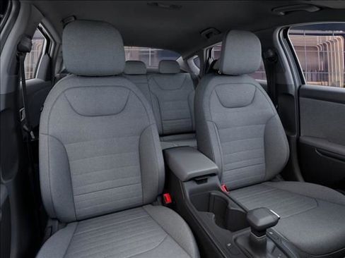 Used 2025 Kia K4 EX FWD image 15