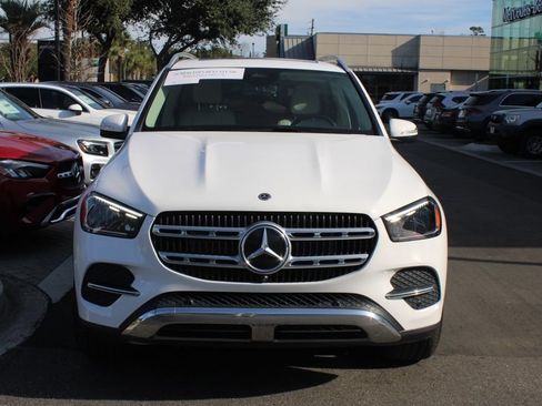Used 2024 Mercedes-Benz GLE 350 4MATIC image 2