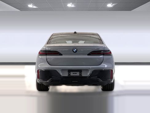 New 2026 BMW i7 eDrive50 w/ M Sport Package image 10