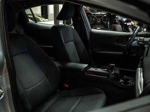 Used 2024 Toyota Prius LE image 13