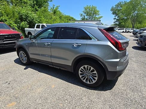 Used 2024 Cadillac XT4 Premium Luxury FWD image 3