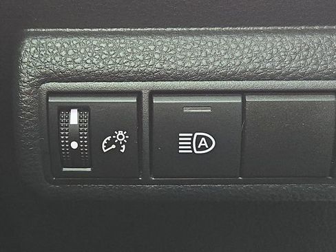 Used 2025 Toyota Corolla LE FWD image 26