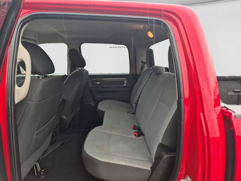 Used 2021 RAM 1500 Classic SLT AWD/4WD image 33