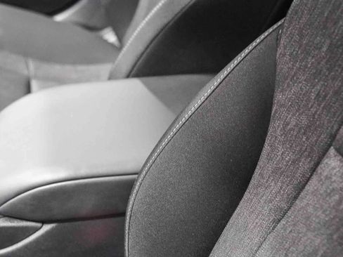 Used 2023 Honda Accord LX image 19