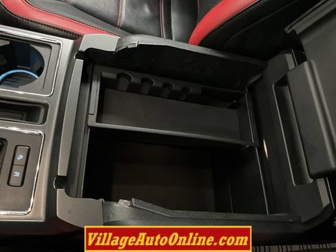 Used 2019 Ford F150 Lariat w/ Equipment Group 502A Luxury AWD/4WD image 24