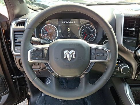 Used 2026 RAM 1500 Big Horn AWD/4WD image 18