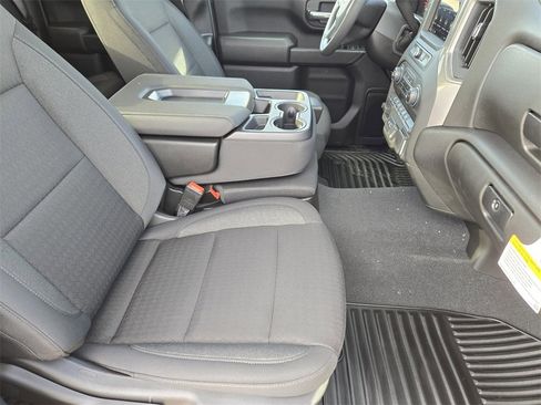 New 2026 Chevrolet Silverado 2500 Custom w/ Custom Value Package image 6