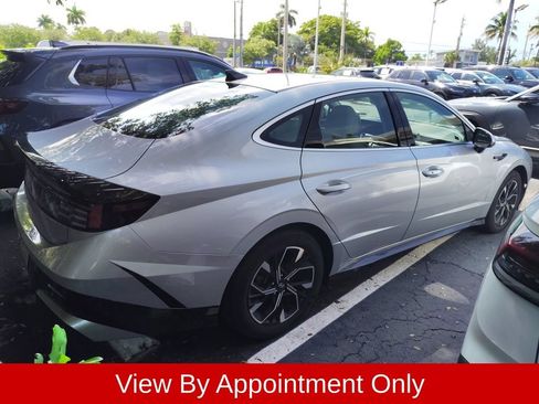 Used 2025 Hyundai Sonata SEL FWD image 9