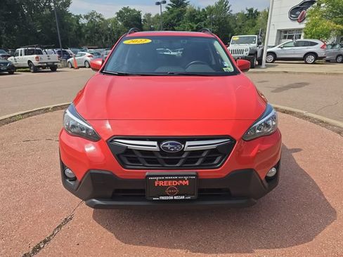 Used 2022 Subaru Crosstrek 2.0i Premium w/ Moonroof Package AWD/4WD image 8