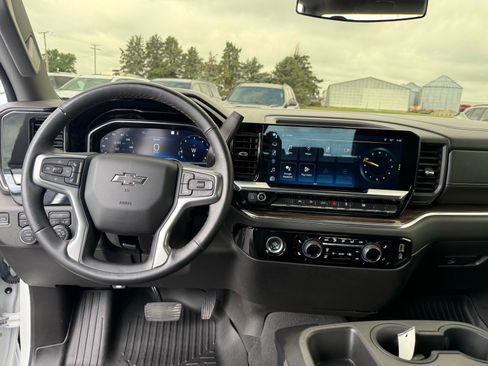 Used 2023 Chevrolet Silverado 1500 RST w/ LPO, Dark Essentials Package AWD/4WD image 16