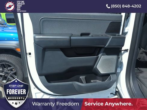 Used 2022 Ford F150 Raptor w/ Raptor 37 Performance Package AWD/4WD image 27