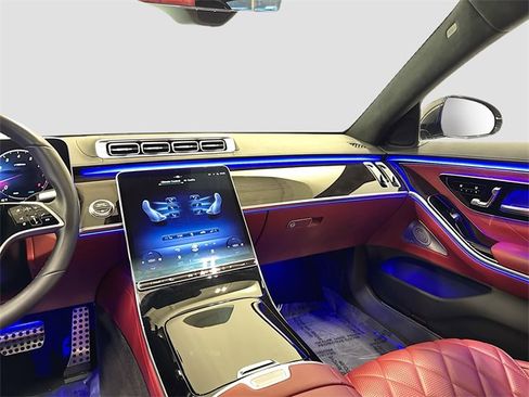 Certified 2024 Mercedes-Benz S 580 4MATIC Sedan image 25