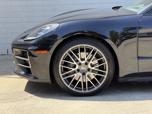 Used 2024 Porsche Panamera 4 AWD/4WD image 11