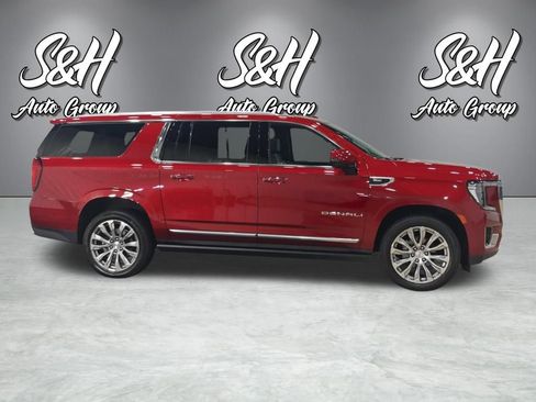 Used 2023 GMC Yukon XL Denali AWD/4WD image 23