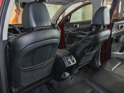 New 2025 Kia Sorento S w/ Panoramic Sunroof Package image 10