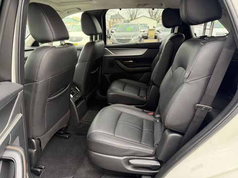 Used 2024 MAZDA CX-90 3.3 Turbo w/ Preferred Plus image 15