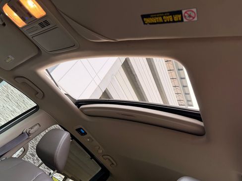 Used 2011 Honda Odyssey EX-L image 29