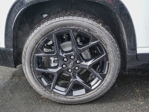 New 2026 Chevrolet Traverse RS image 10