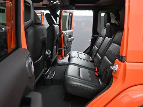 Used 2023 Jeep Wrangler Altitude image 13