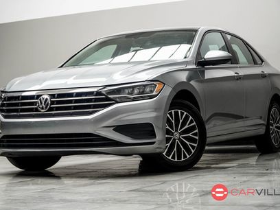 Used 2020 Volkswagen Jetta SE w/ SE Cold Weather Package