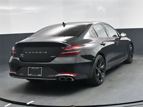 Used 2023 Genesis G70 2.0T w/ Sport Prestige Package image 10