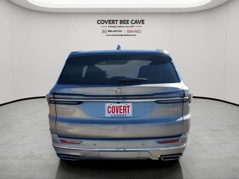 New 2026 Buick Enclave Avenir w/ Super Cruise Package image 8