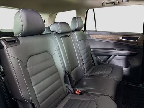 New 2026 Volkswagen Atlas SEL image 28