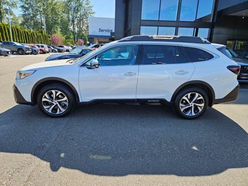 Used 2022 Subaru Outback Touring w/ Popular Package #2 AWD/4WD image 2
