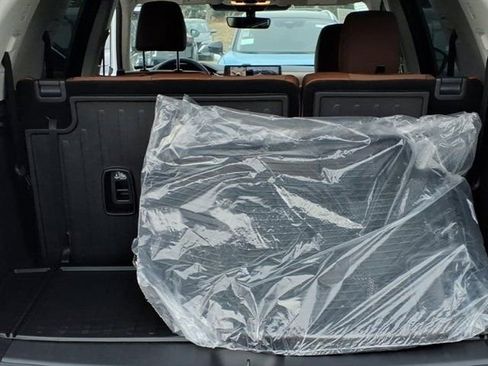 New 2026 Nissan Pathfinder Platinum image 31