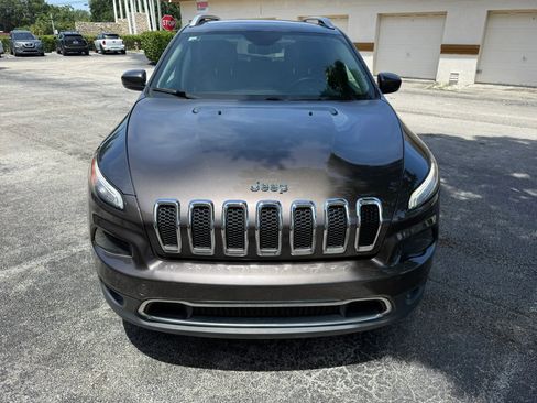 Used 2016 Jeep Cherokee Limited AWD/4WD image 1