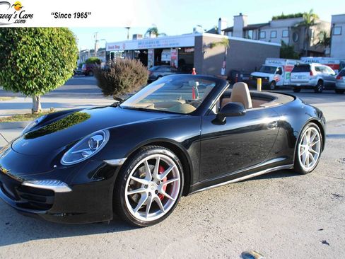 Used 2014 Porsche 911 Carrera 4S AWD/4WD image 1
