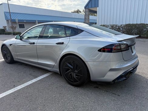Used 2026 Tesla Model S Plaid image 4