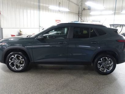 Used 2025 Chevrolet Trax LT
