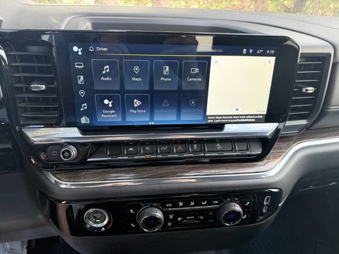 Used 2024 Chevrolet Silverado 1500 RST w/ Z71 Off-Road Package image 17