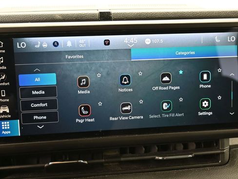 Used 2024 Jeep Wrangler Unlimited w/ Convenience Group image 27