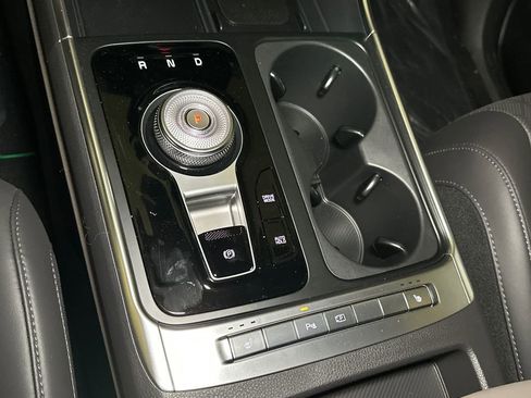 New 2026 Kia Carnival EX image 30