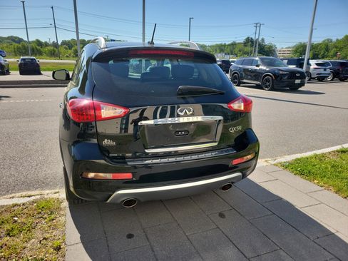 Used 2017 INFINITI QX50 AWD w/ Premium Package image 6