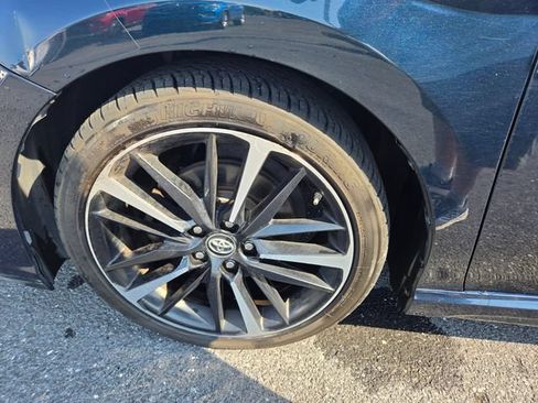 Used 2018 Toyota Camry XSE FWD image 24