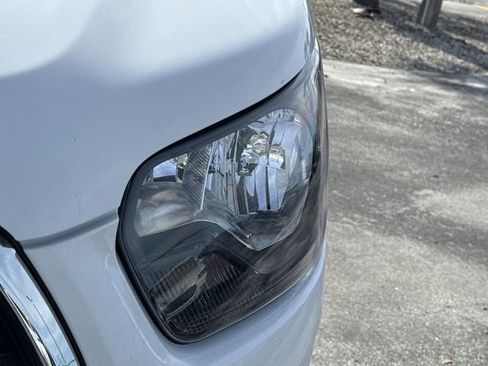 Used 2025 Ford Transit 350 XLT image 14