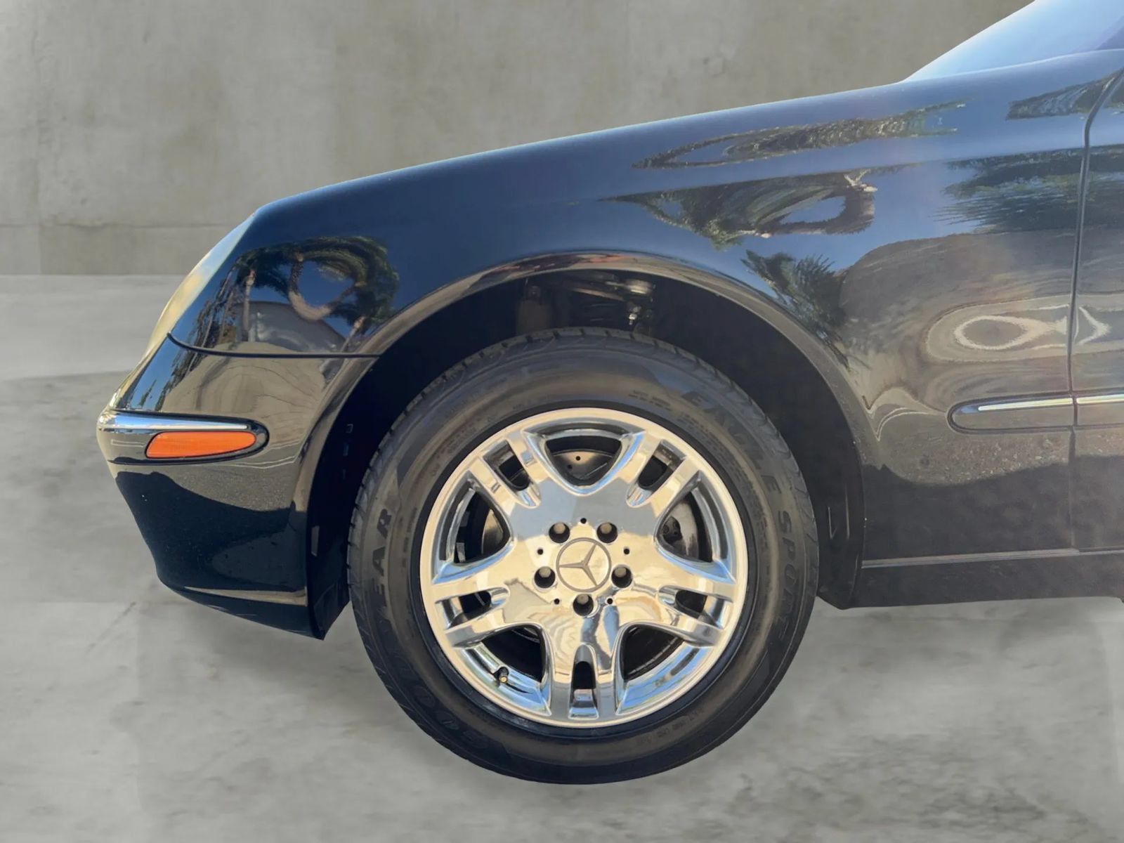 Used 2003 Mercedes-Benz E 320 Sedan image 13