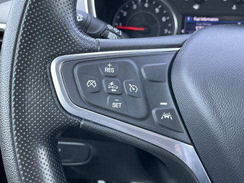 Used 2023 Chevrolet Equinox LT image 19