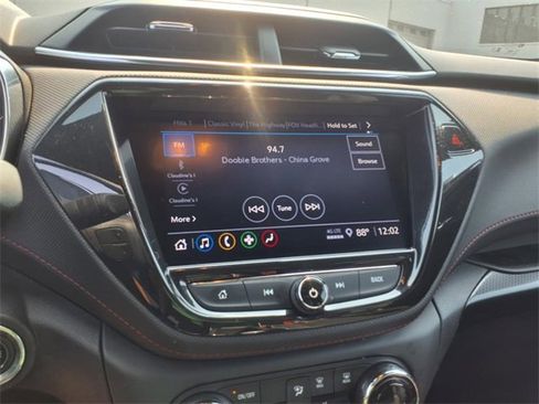 Used 2023 Chevrolet TrailBlazer RS w/ Convenience Package image 16