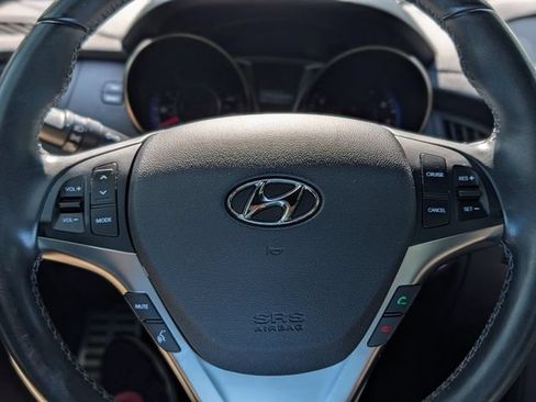 Used 2016 Hyundai Genesis Coupe 3.8 RWD image 20