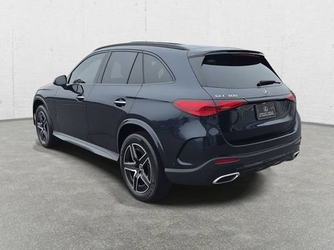 Used 2023 Mercedes-Benz GLC 300 4MATIC image 7