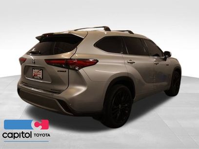 Used 2021 Toyota Highlander Platinum