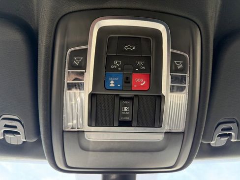 Used 2020 RAM 1500 Laramie w/ Sport Appearance Package AWD/4WD image 26