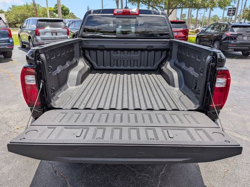 New 2026 GMC Canyon Denali AWD/4WD image 18